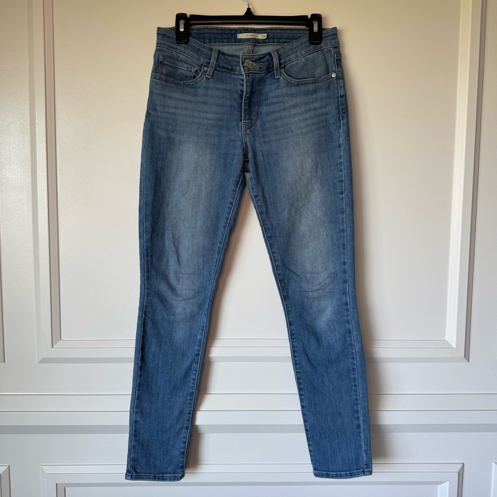 Women's Levi's 711 Skinny Jeans‎ Size 28, Blue, Mid-Rise